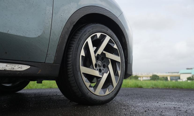 Mini Countryman Wheel
