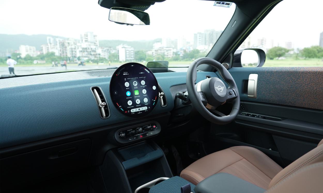 Mini Countryman Console