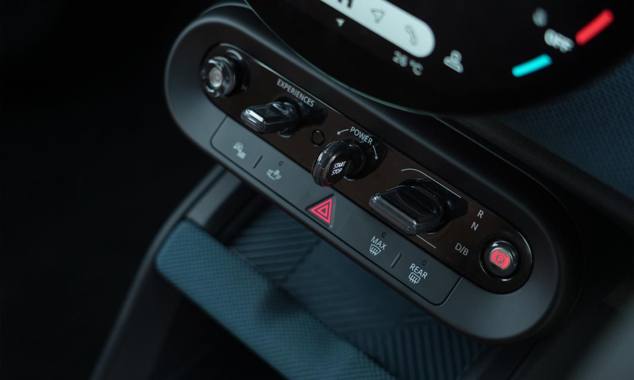 Mini Countryman Features