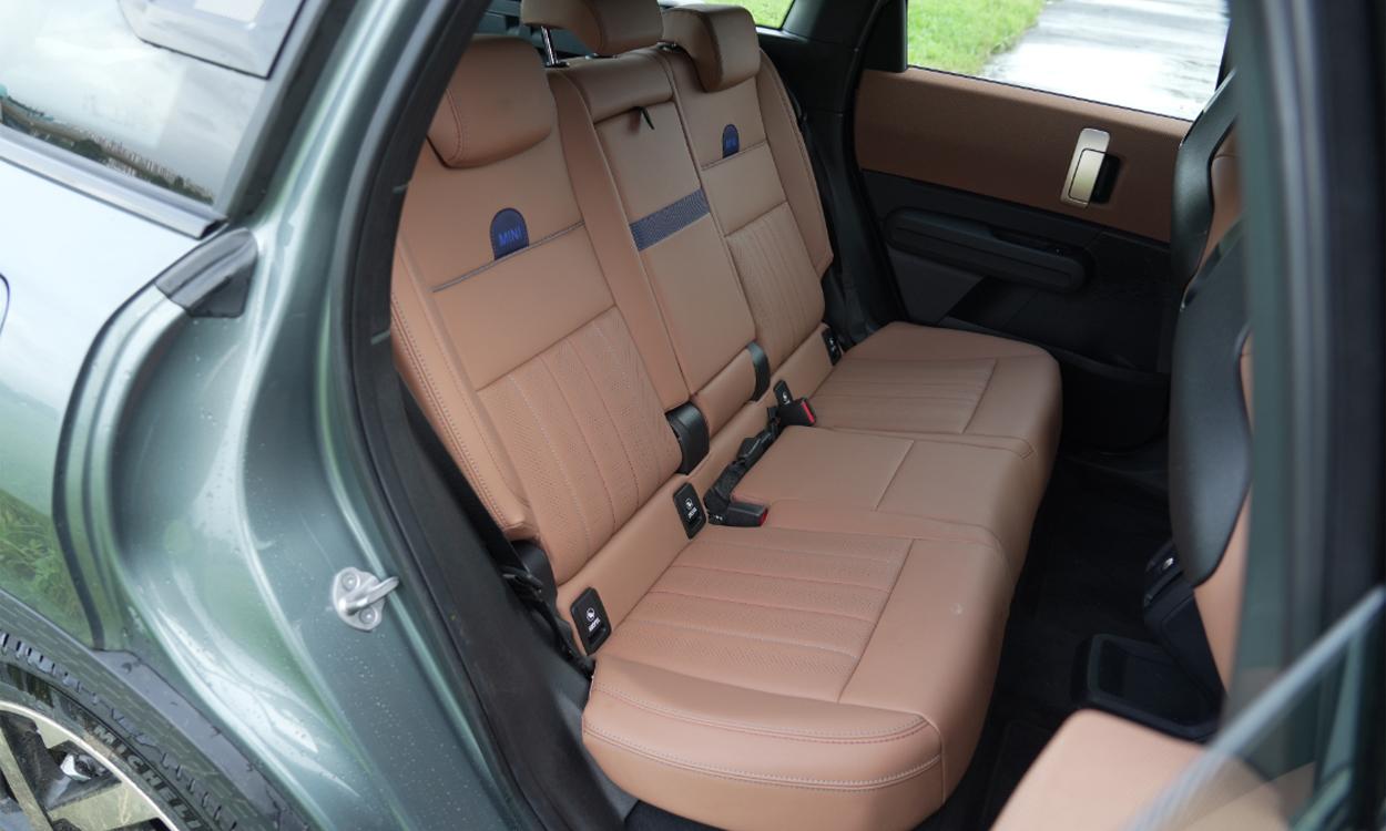 Mini Countryman Rearseats