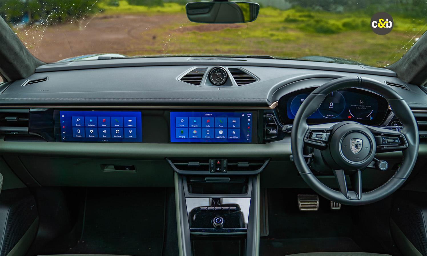 Porsche Macan Turbo Ev Console