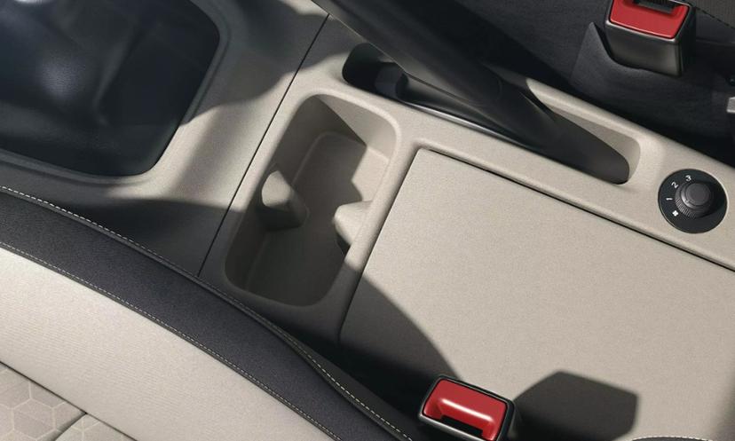 2025 Renault Triber Holders