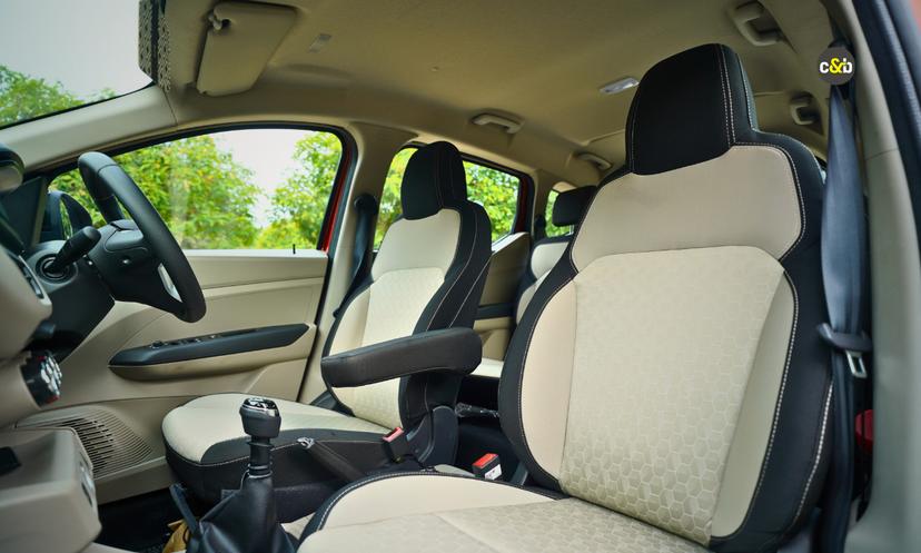 2025 Renault Triber Front Seats