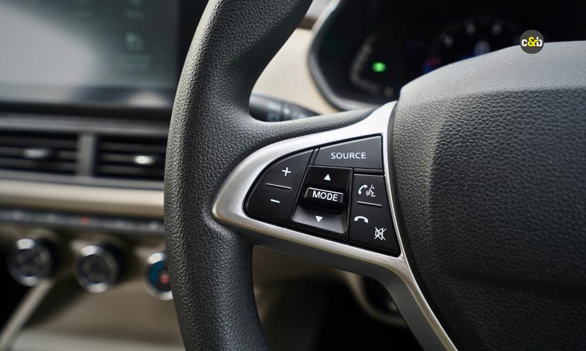 2025 Renault Triber Mounted Audio