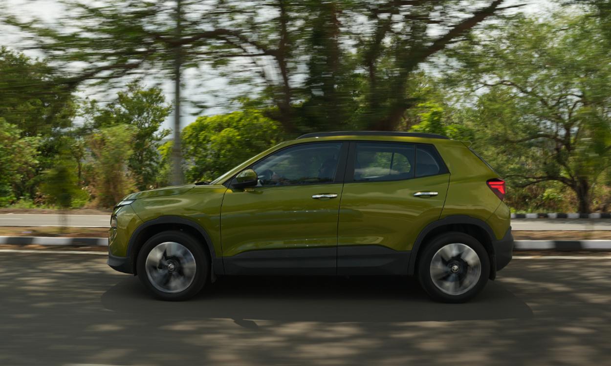 Skoda kylaq Side view