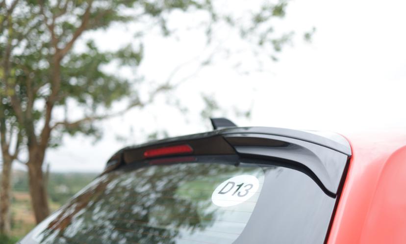 Tata Altroz Facelift Defogger