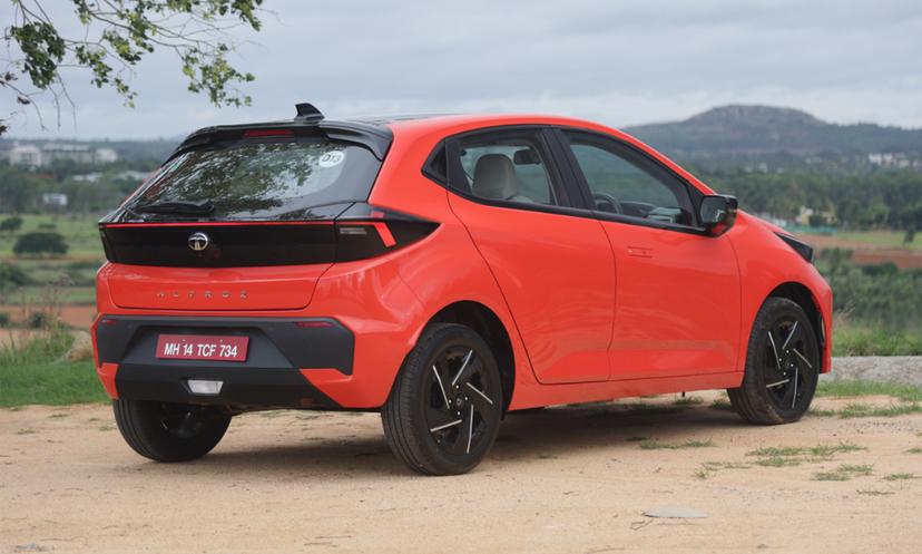 Tata Altroz Facelift Rear Look