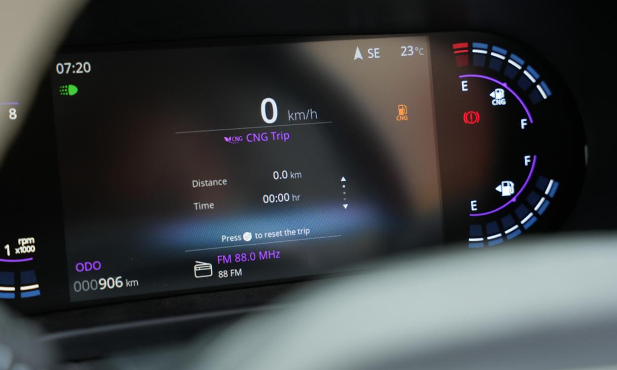 Tata Altroz Facelift Display