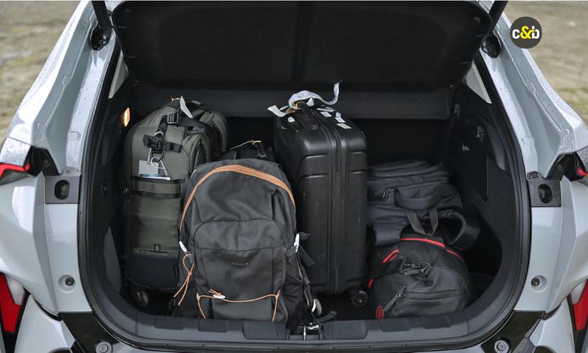 Tata Curvv Ev Spacious Storage