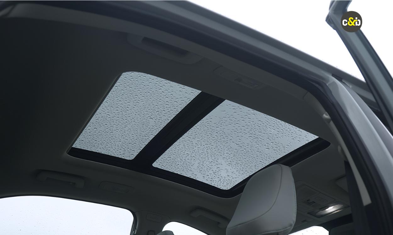 Tata Curvv Ev Sunroof