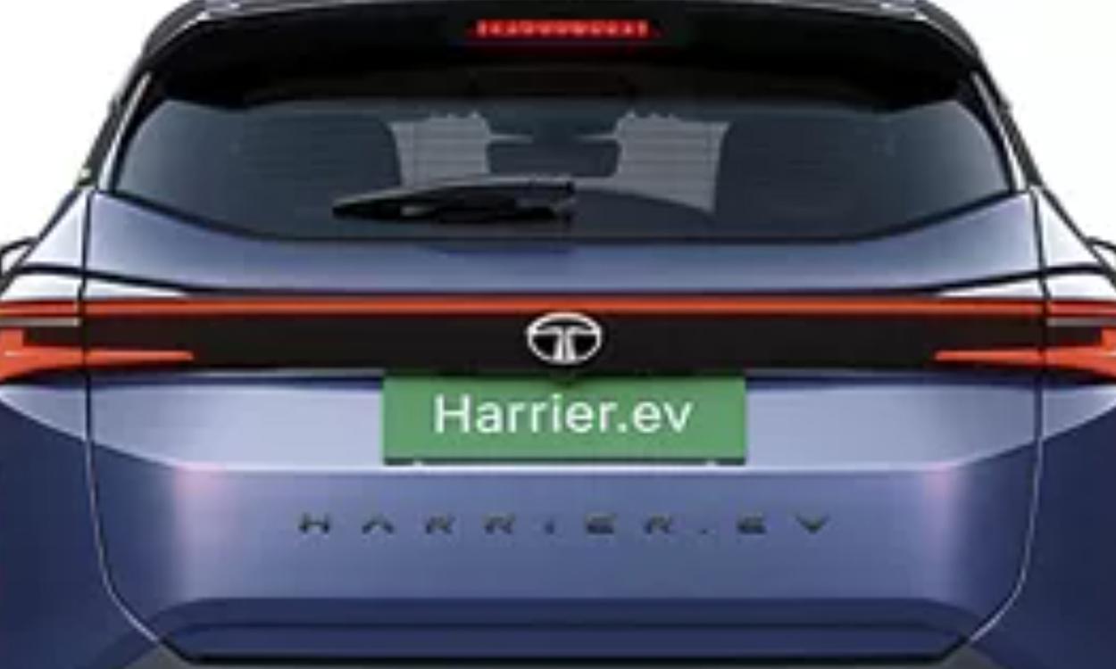 Tata Harrier EV End To End Rear Drl