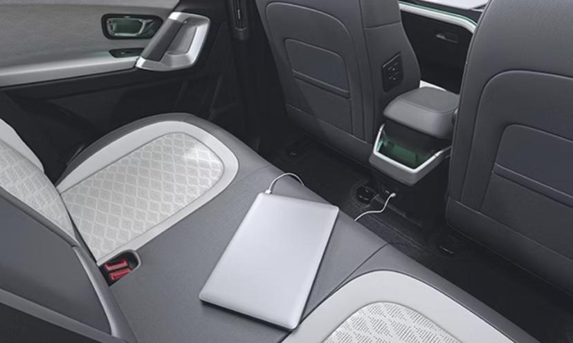 Tata Harrier Ev Eturna Rear 65w Charging Point Shot