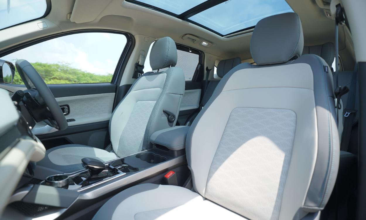 Tata Harrier Ev Front Seats
