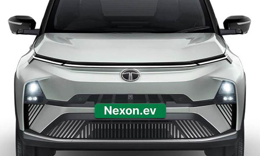 Tata Nexon Ev Auto Headlamps