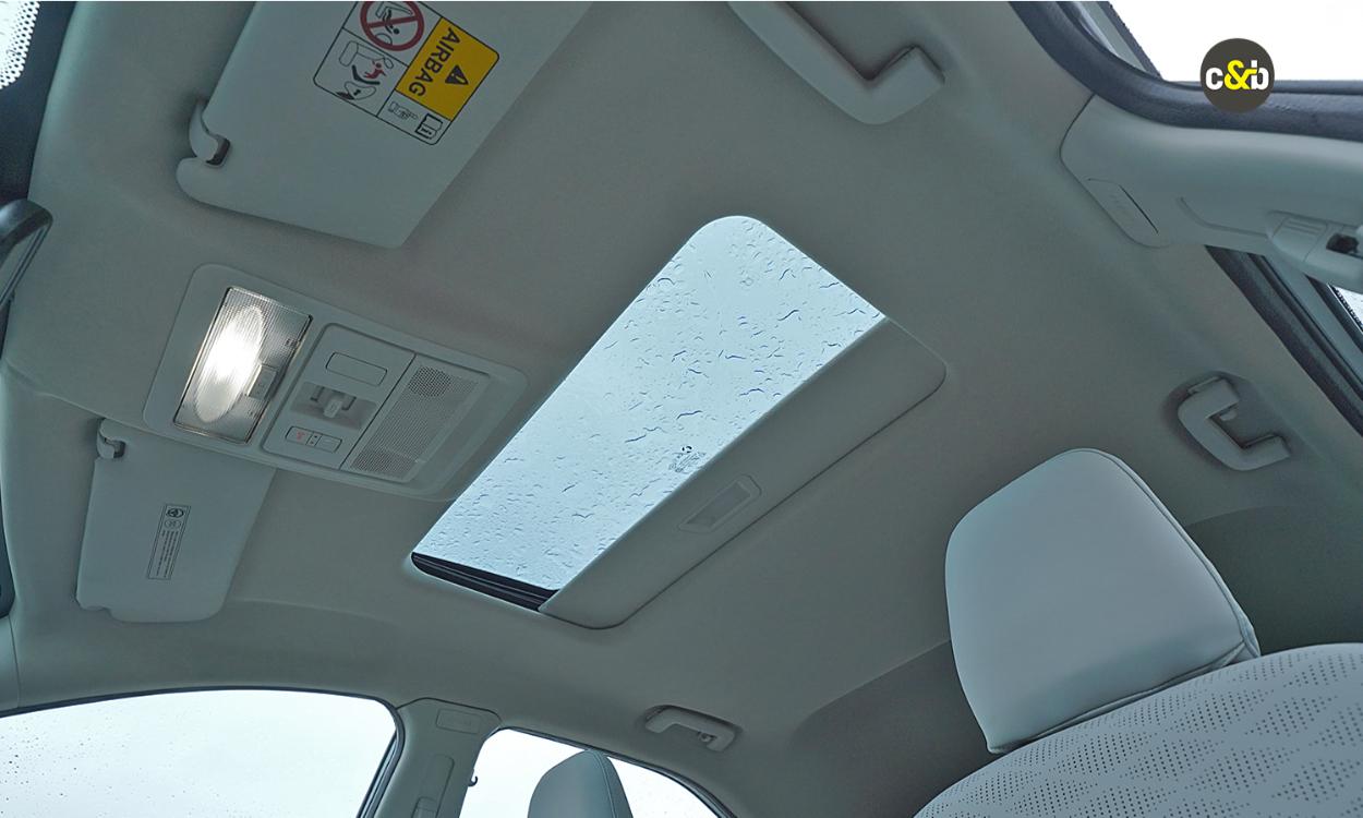 Tata Nexon Ev Sunroof