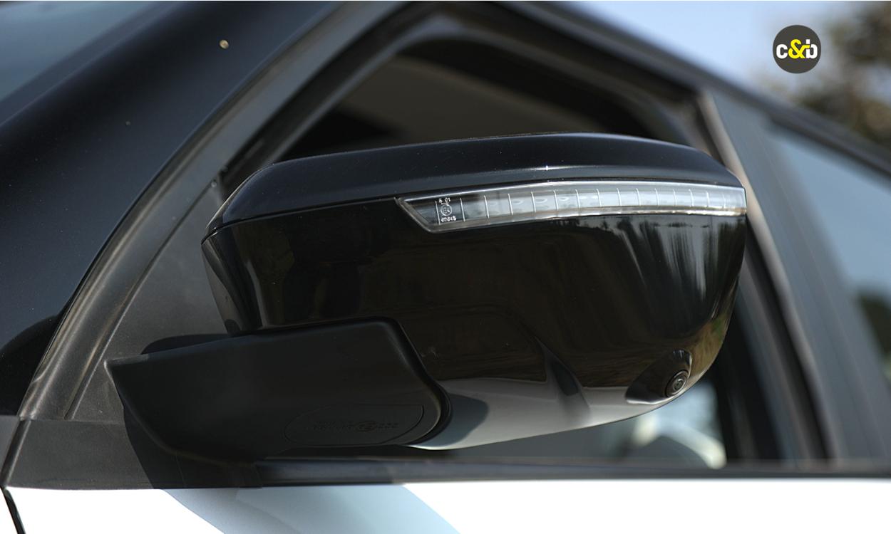 Tata Punch Ev Turn Indicator On Orvm