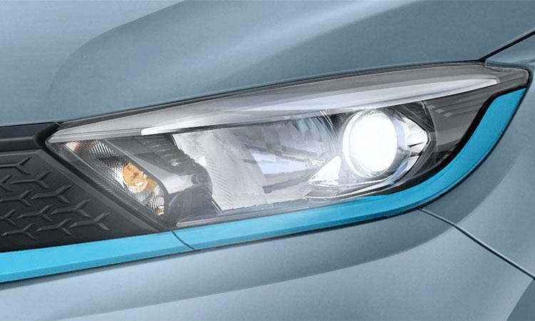 Tata tiago ev headlight