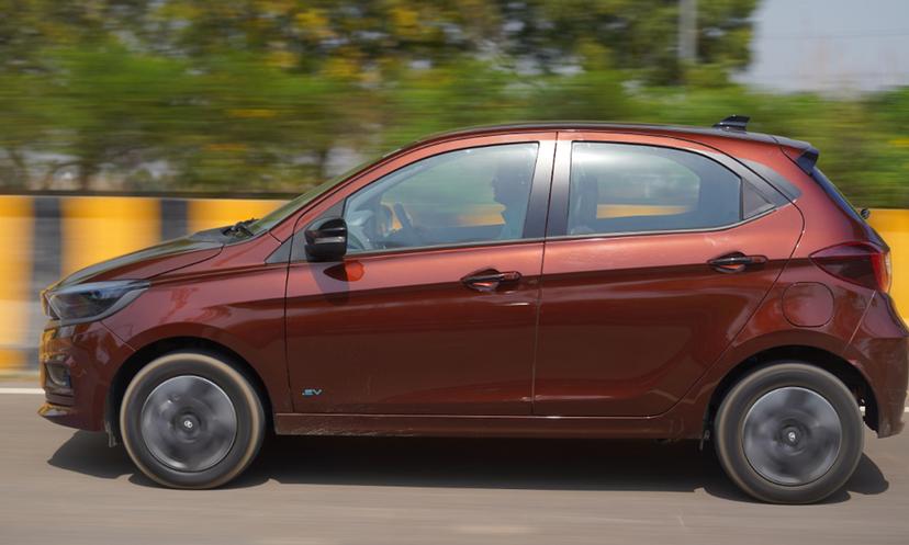 Tata Tiago Ev Rideview 8