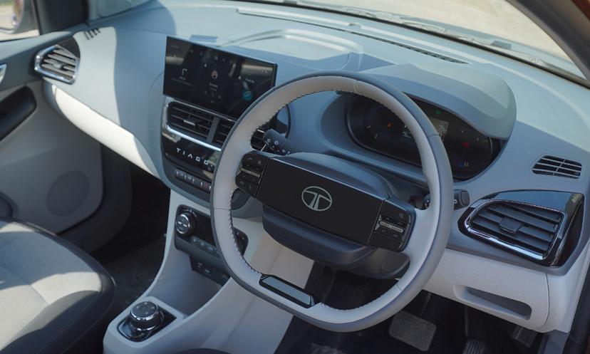 Tata Tiago Ev Console
