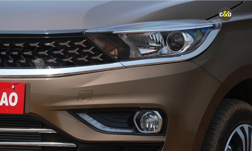Tata Tigor Icng Headlight