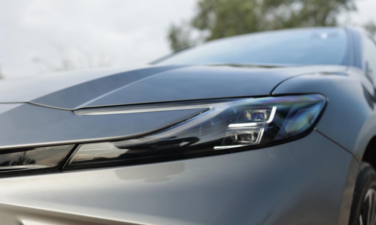 Toyota Camry Headlight