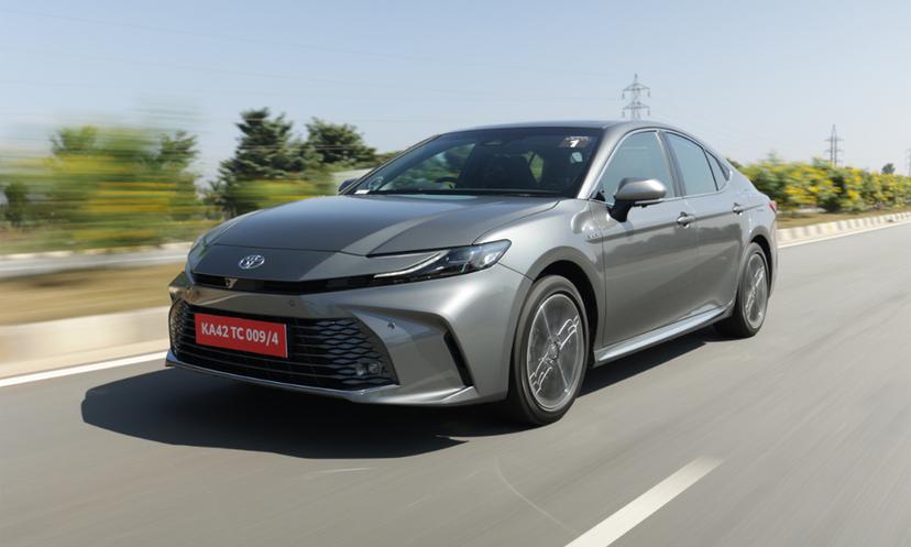 Toyota Camry Rideview 10