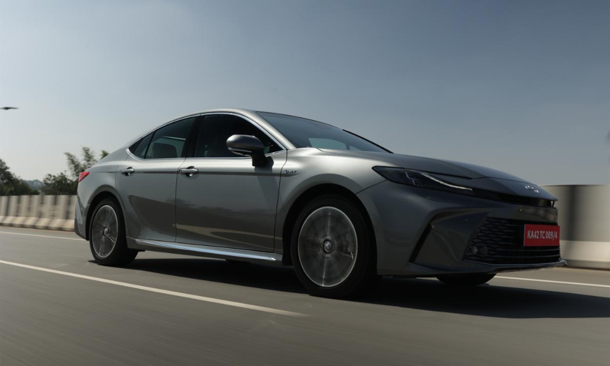 Toyota Camry Rideview 6