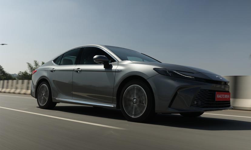 Toyota Camry Rideview 6