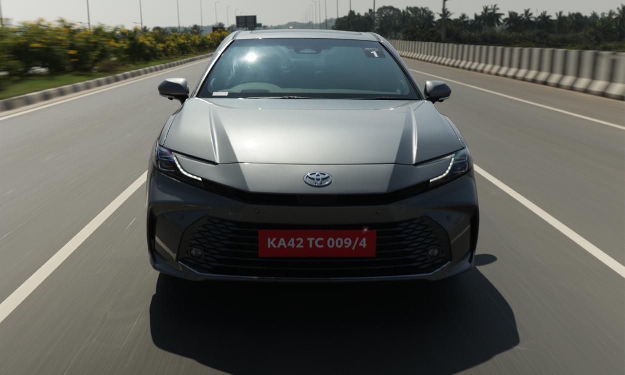 Toyota Camry Rideview 8