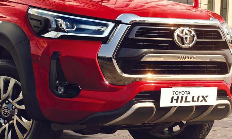 Toyota Hilux Headlight