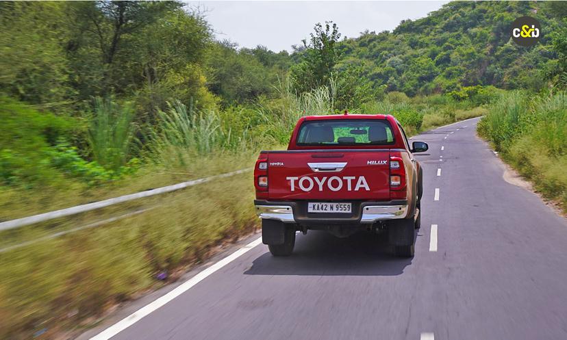 Toyota Hilux Rideview 12