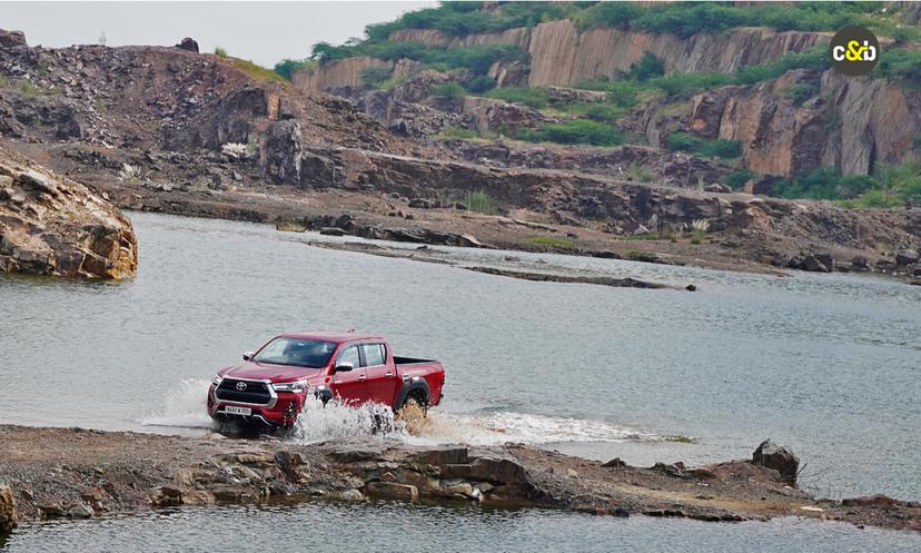Toyota Hilux Rideview 9