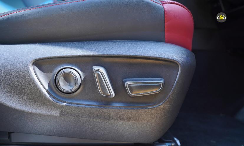 2025 Toyota Land Cruiser 300 Gr Sport Adjustable Seats