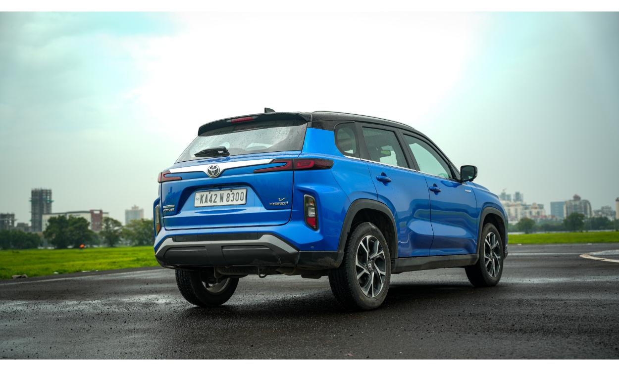 Toyata Urban Cruiser Hyryder Rear Look