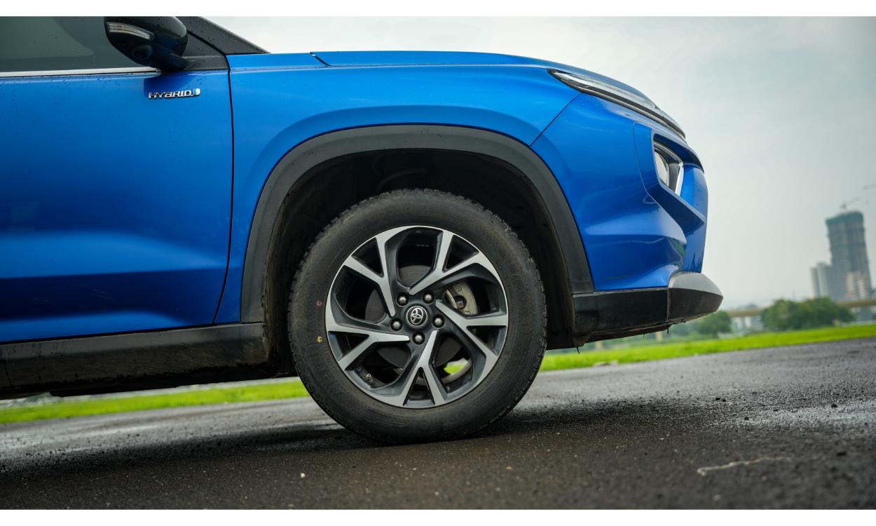 Toyata Urban Cruiser Hyryder Wheel