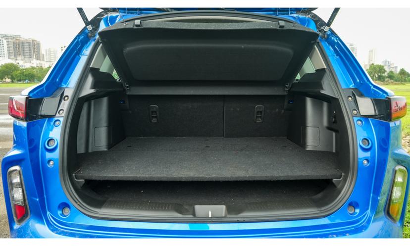 Toyata Urban Cruiser Hyryder Bootspace