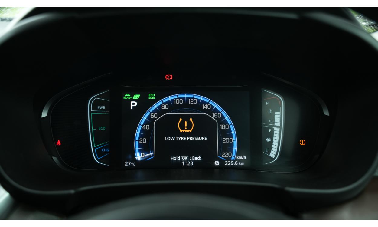 Toyata Urban Cruiser Hyryder Speedometer