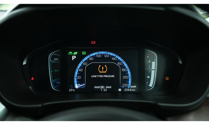 Toyata Urban Cruiser Hyryder Speedometer