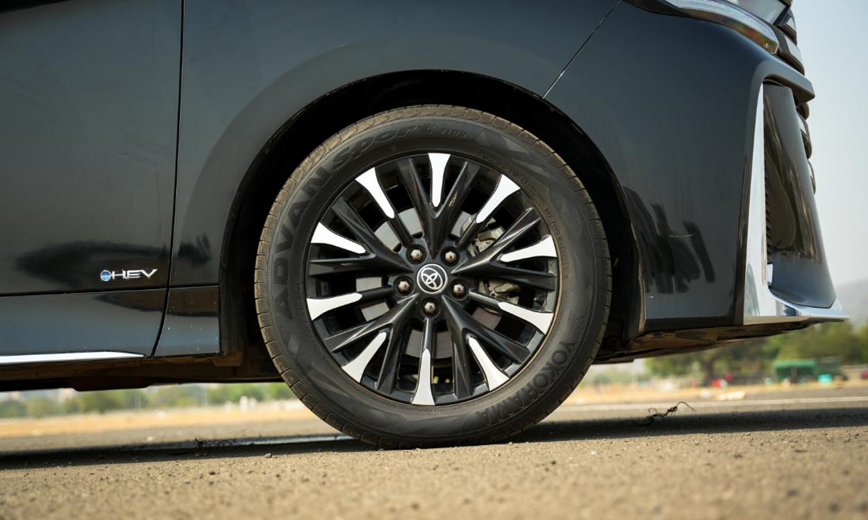 Toyota vellfire Wheels