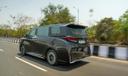 Toyota vellfire Rear look
