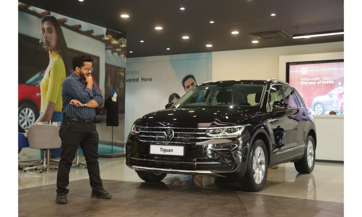 Volkswagen Tiguan Front