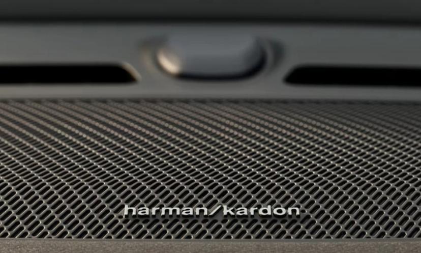 Volvo EX40 Speakers