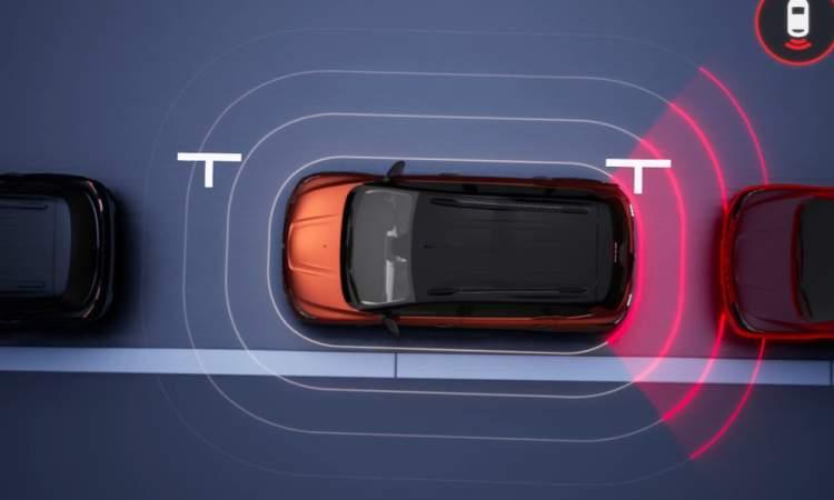 2025 Renault Triber Parking Assist