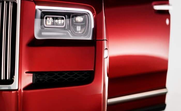 Rolls Royce Cullinan Head Light