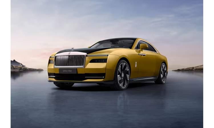 Rolls Royce Spectre Front Left Side