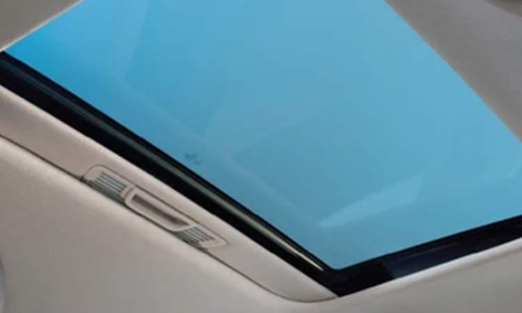 Electric Sunroof w/ Anti-pinch Technology