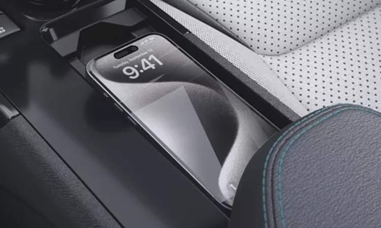 Wireless Smartphone Charger 2