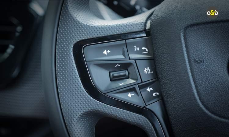 Tata Harrier Mounted Audio