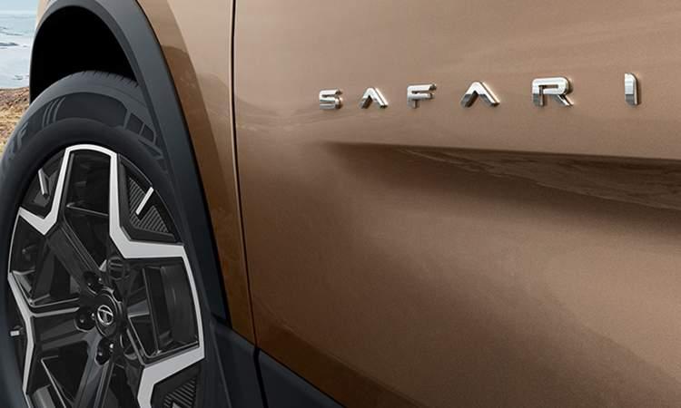 Tata safari Mascot On Door