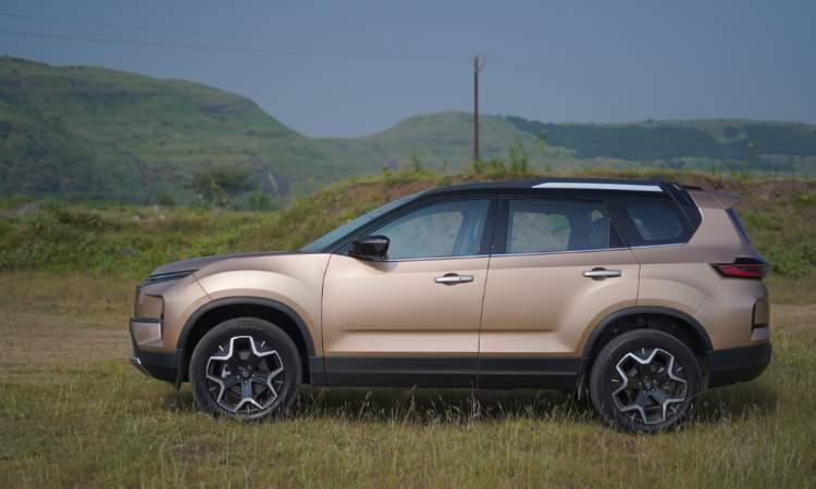 Tata Safari Right Sideview